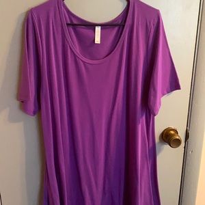 2X Lularoe Perfect T